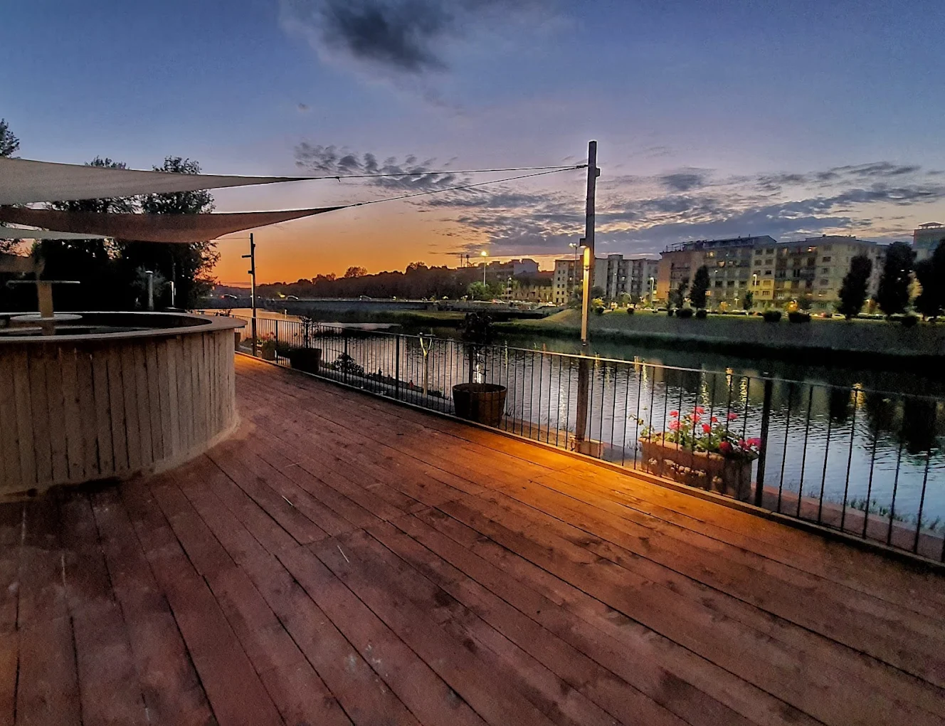 Opera Riverside: location moderna affacciata sull’Arno a Firenze